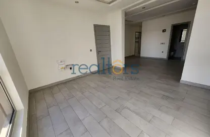 Apartment - 2 Bedrooms - 2 Bathrooms for rent in Al Nasr Street - Al Nasr - Doha