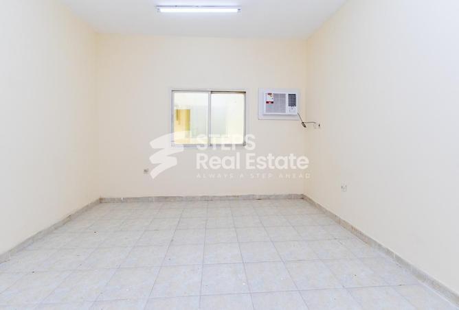 953702 - Property Image 3