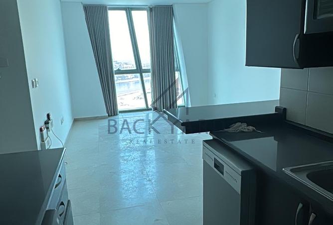 955547 - Property Main Image