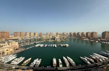 Apartment - 3 Bedrooms - 5 Bathrooms for rent in West Porto Drive - Porto Arabia - The Pearl Island - Doha Apartment - 3 Bedrooms - 5 Bathrooms for rent in West Porto Drive - Porto Arabia - The Pearl Island - Doha
