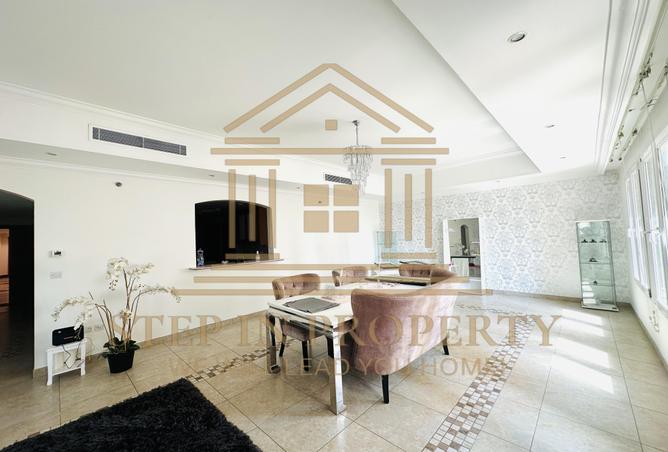 966913 - Property Image 3