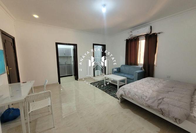 973010 - Property Image 3