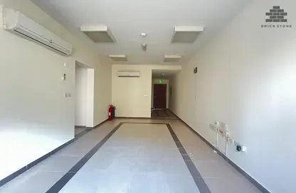 شقة - 2 غرف نوم - 2 حمامات للايجار في شارع الجزيره - فريج بن محمود الشمالي - فريج بن محمود - الدوحة شقة - 2 غرف نوم - 2 حمامات للايجار في شارع الجزيره - فريج بن محمود الشمالي - فريج بن محمود - الدوحة