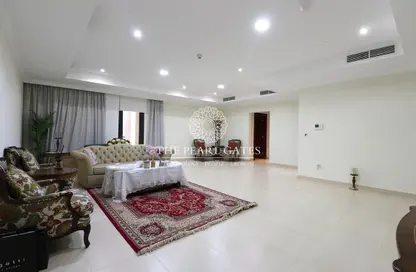Apartment - 3 Bedrooms - 4 Bathrooms for sale in East Porto Drive - Porto Arabia - The Pearl Island - Doha