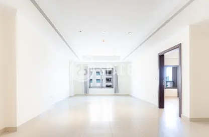 Apartment - 1 Bedroom - 2 Bathrooms for rent in East Porto Drive - Porto Arabia - The Pearl Island - Doha