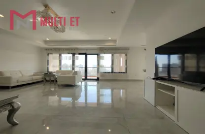 Apartment - 3 Bedrooms - 4 Bathrooms for rent in East Porto Drive - Porto Arabia - The Pearl Island - Doha