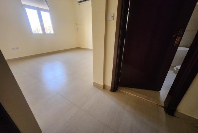 921664 - صورة العقار 3