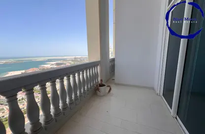 Apartment - 3 Bedrooms - 4 Bathrooms for rent in Viva West - Viva Bahriyah - The Pearl Island - Doha