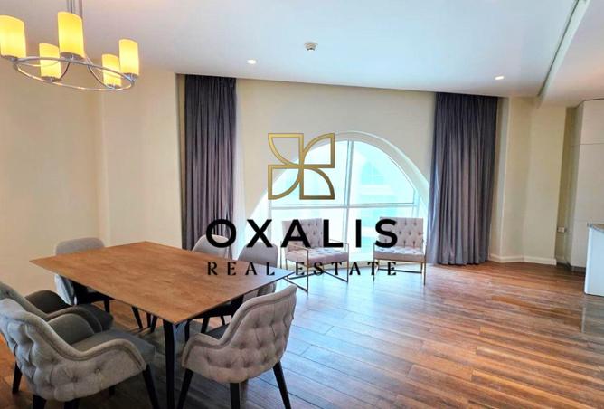 988478 - Property Image 3