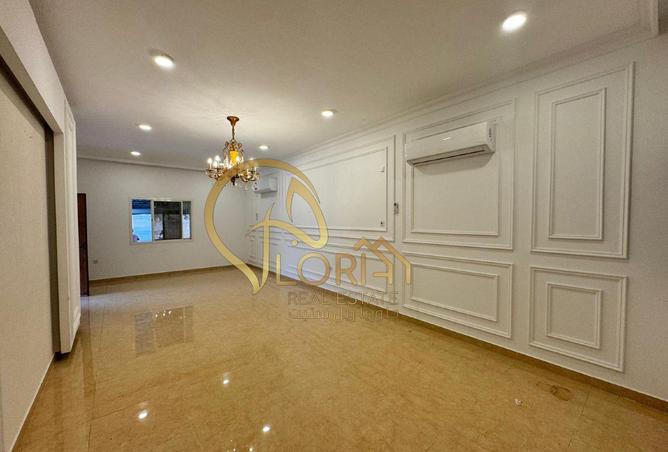 993547 - Property Image 3