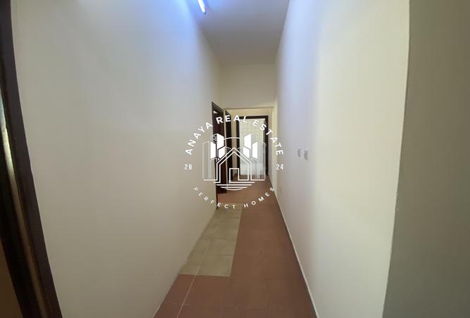 973803 - Property Image 2