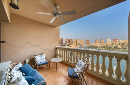 Apartment - 2 Bedrooms - 3 Bathrooms for rent in West Porto Drive - Porto Arabia - The Pearl Island - Doha