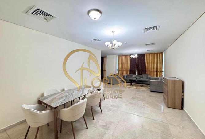 945989 - Property Main Image
