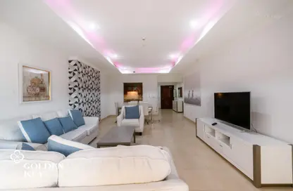 Apartment - 1 Bedroom - 2 Bathrooms for rent in One Porto Arabia - Porto Arabia - The Pearl Island - Doha