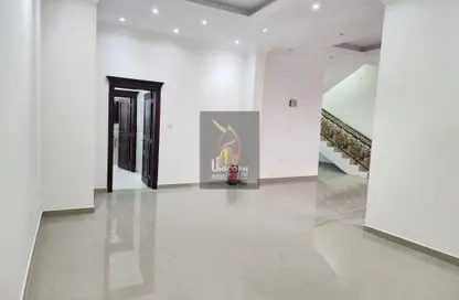 Empty Room image for: Staff Accommodation - Studio - 5 Bathrooms for rent in Al Rayyan - Al Rayyan - Doha, Image 1