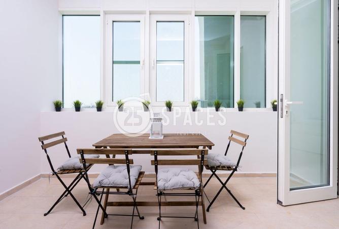 949458 - Property Image 3