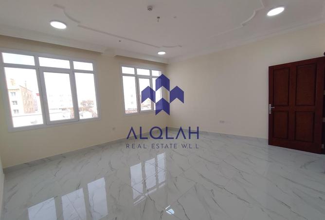 924451 - Property Main Image