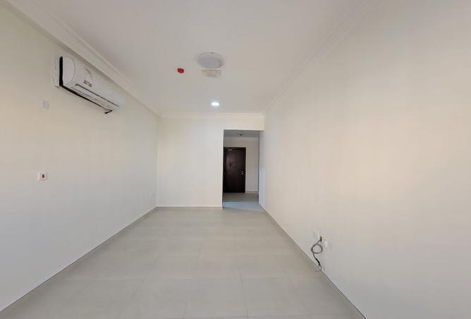 997759 - Property Image 2