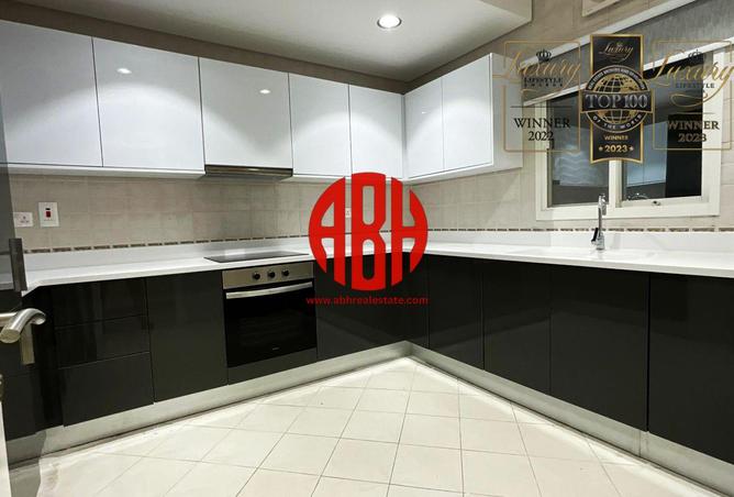941907 - Property Image 3