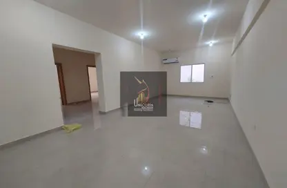 Apartment - 3 Bedrooms - 3 Bathrooms for rent in Al Kinana Street - Al Sadd - Doha