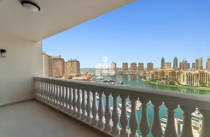 Apartment - 1 Bedroom - 2 Bathrooms for rent in Tower 23 - Porto Arabia - The Pearl Island - Doha