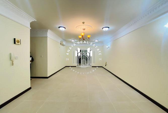 970851 - Property Image 3