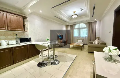Apartment - 1 Bedroom - 2 Bathrooms for rent in Al Sadd Road - Al Sadd - Doha
