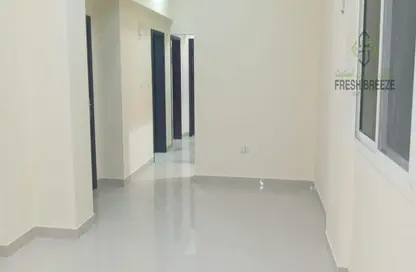 Apartment - 2 Bedrooms - 2 Bathrooms for rent in Umm Ghuwailina 4 - Umm Ghuwailina - Doha