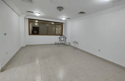 Apartment - 2 Bedrooms - 2 Bathrooms for rent in Al Zubair Bakkar Street - Al Sadd - Doha