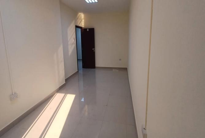 949864 - Property Image 2