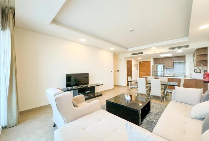 913188 - Property Image 2