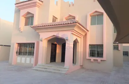 Villa - 4 Bedrooms - 4 Bathrooms for rent in Street 871 - Al Duhail South - Al Duhail - Doha
