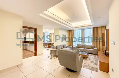 Apartment - 2 Bedrooms - 3 Bathrooms for rent in West Bay - West Bay - Doha