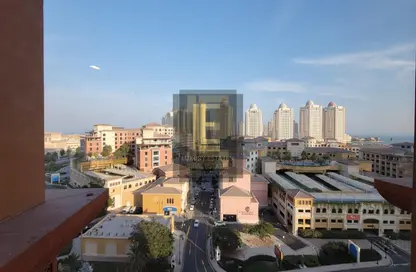 Apartment - 1 Bedroom - 2 Bathrooms for rent in The Pearl Island - Doha