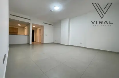 شقة - غرفة نوم - 2 حمامات للايجار في دي 22 - فوكس هيلز - الوسيل