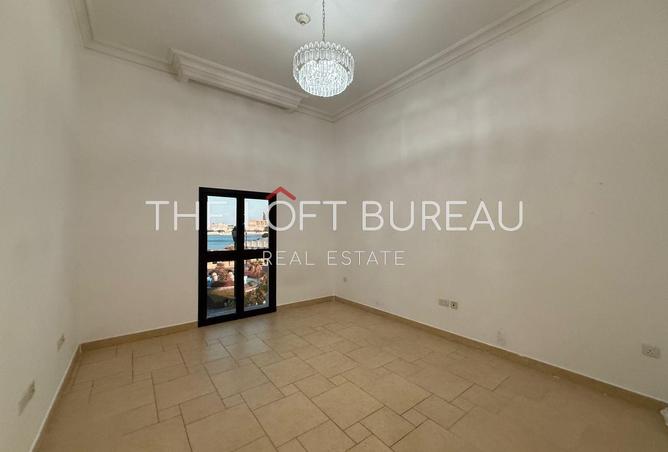 956981 - Property Image 2