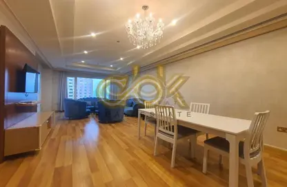 Apartment - 2 Bedrooms - 3 Bathrooms for sale in East Porto Drive - Porto Arabia - The Pearl Island - Doha