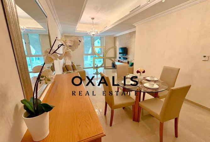 989635 - Property Image 2