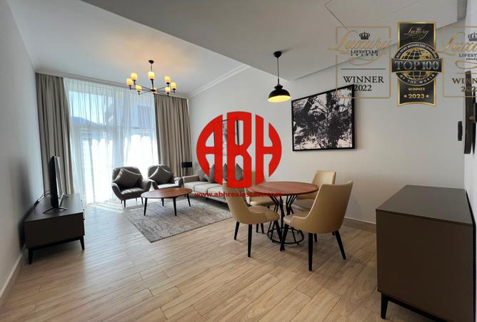 937712 - Property Image 2