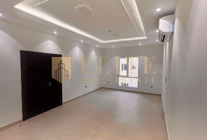 933601 - Property Main Image