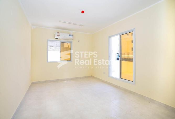 954903 - Property Image 2