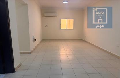 Apartment - 3 Bedrooms - 2 Bathrooms for rent in Fereej Bin Mahmoud South - Fereej Bin Mahmoud - Doha