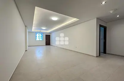 Apartment - 1 Bedroom - 2 Bathrooms for rent in Tower 23 - Viva Bahriyah - The Pearl Island - Doha