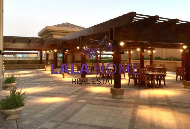 949988 - Property Image 2