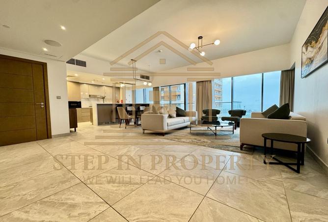 990144 - Property Image 2