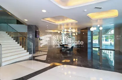 Office Space - Studio - 3 Bathrooms for rent in Al Baraha Tower - Marina District - Lusail