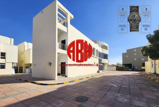 سكن الموظفين - استوديو - 8 حمامات للايجار في شارع  بو هامو - أبو هامور - الدوحة