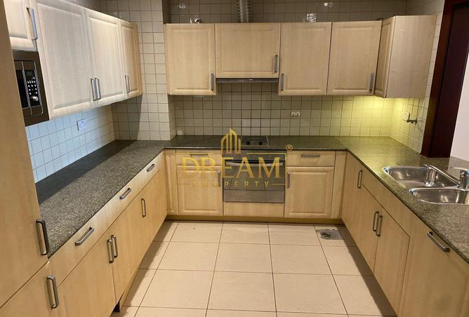 906751 - Property Image 3
