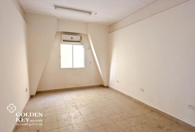 995541 - Property Image 3