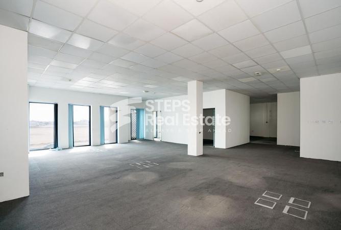 975746 - Property Main Image